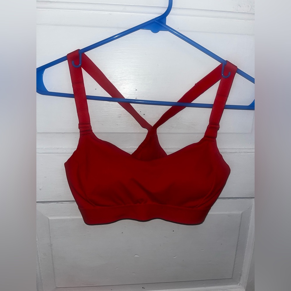 Old Navy High Support Cross-Back Sports Bra